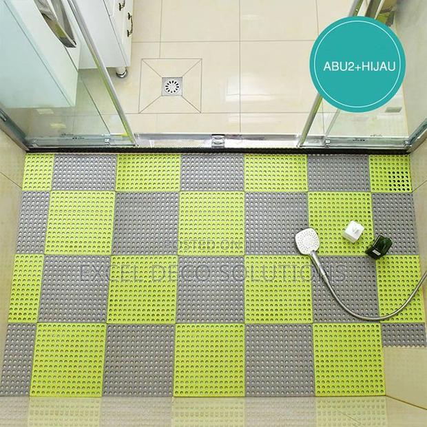 Non Slip Textures Bathroom Mats