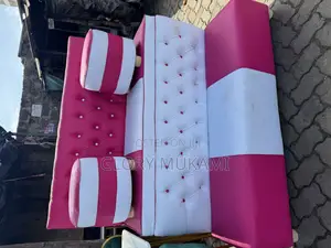 Pink Pedicure Sofa And Puff Stool