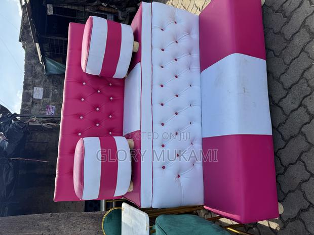 Pink Pedicure Sofa And Puff Stool - thumbnail 3