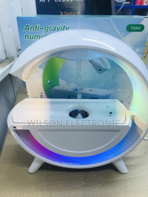 Humidifier. Anti-Gravity Humidifier