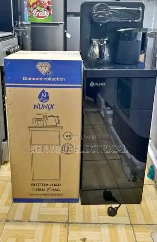 *Nunix Bottom Loading Dispenser Hot and Cold A1c C3/9