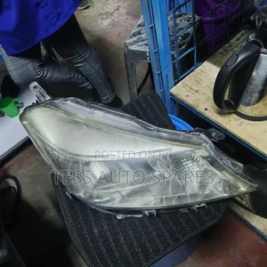 Toyota Vitz 2012 Non Xenon Headlight