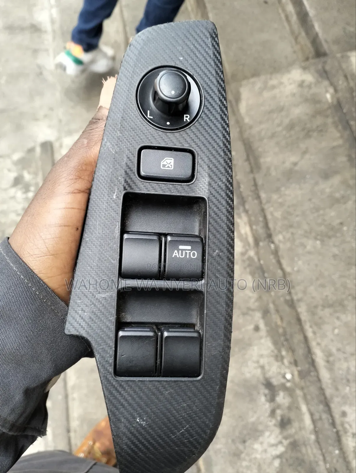 Cx5 Main Door Switch