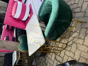 Green Set Manicure Chair With Table