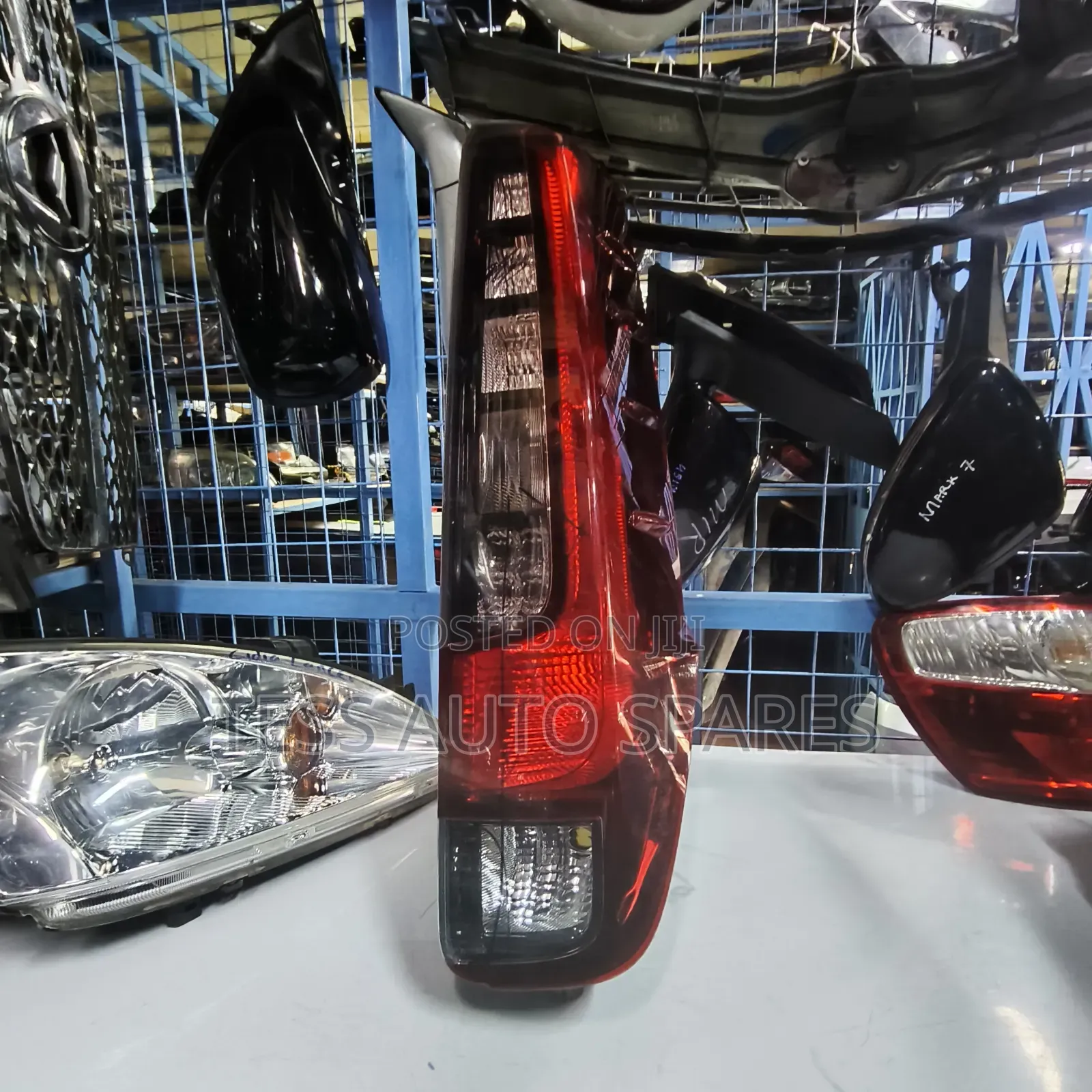 Toyota Noah 2015 Rear Lamp