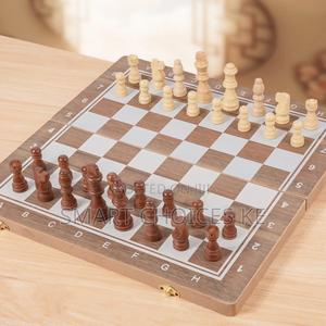 High Quality Wooden Chess Board Foldable - main view