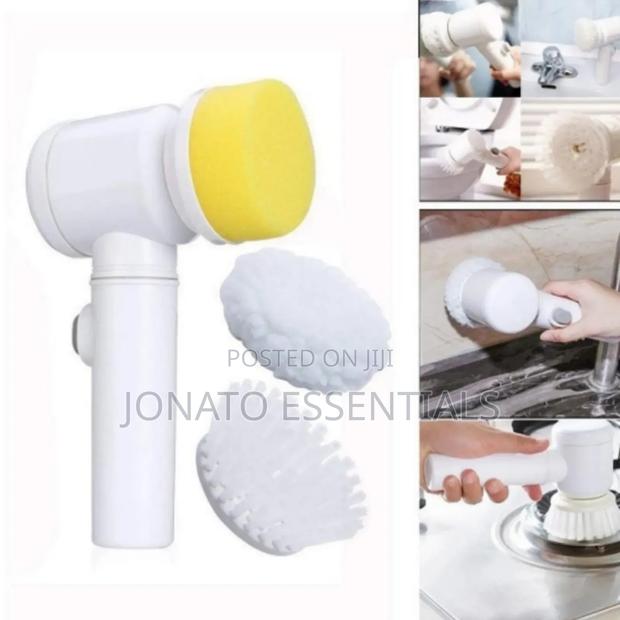 Electric Spin Scrubber With 3 Replaceable Heads