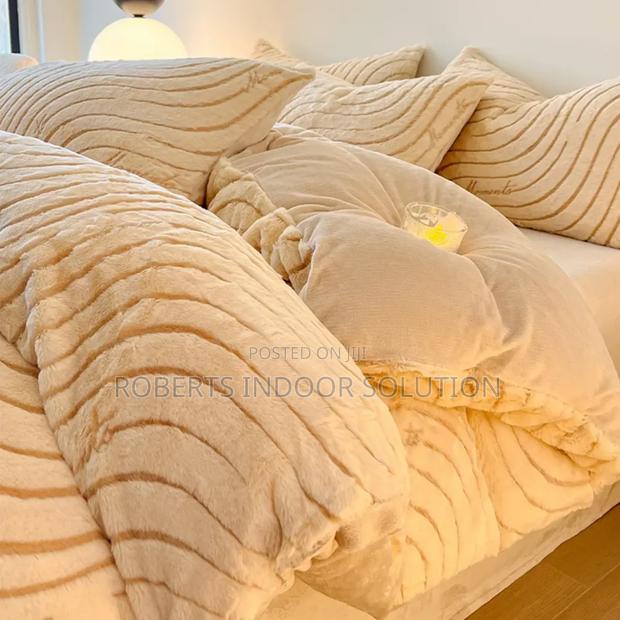 Blanket and Hot Cocoa, the Perfect Comfort