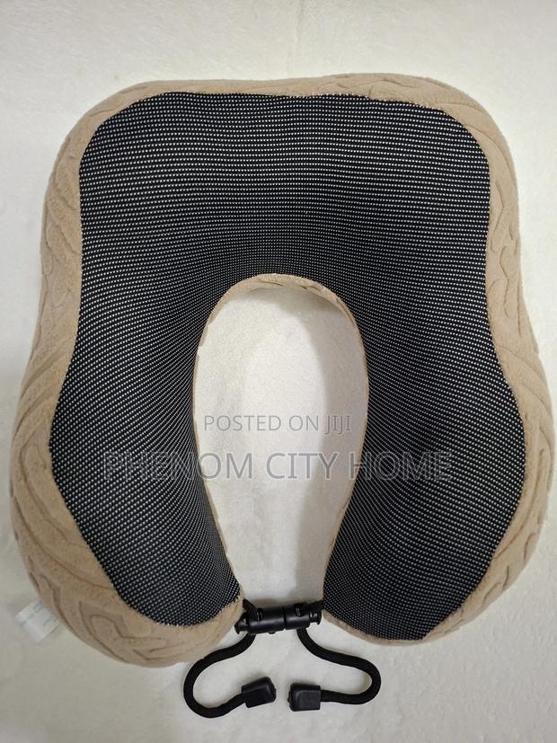Beige Neck Support Travel Pillows - thumbnail 2