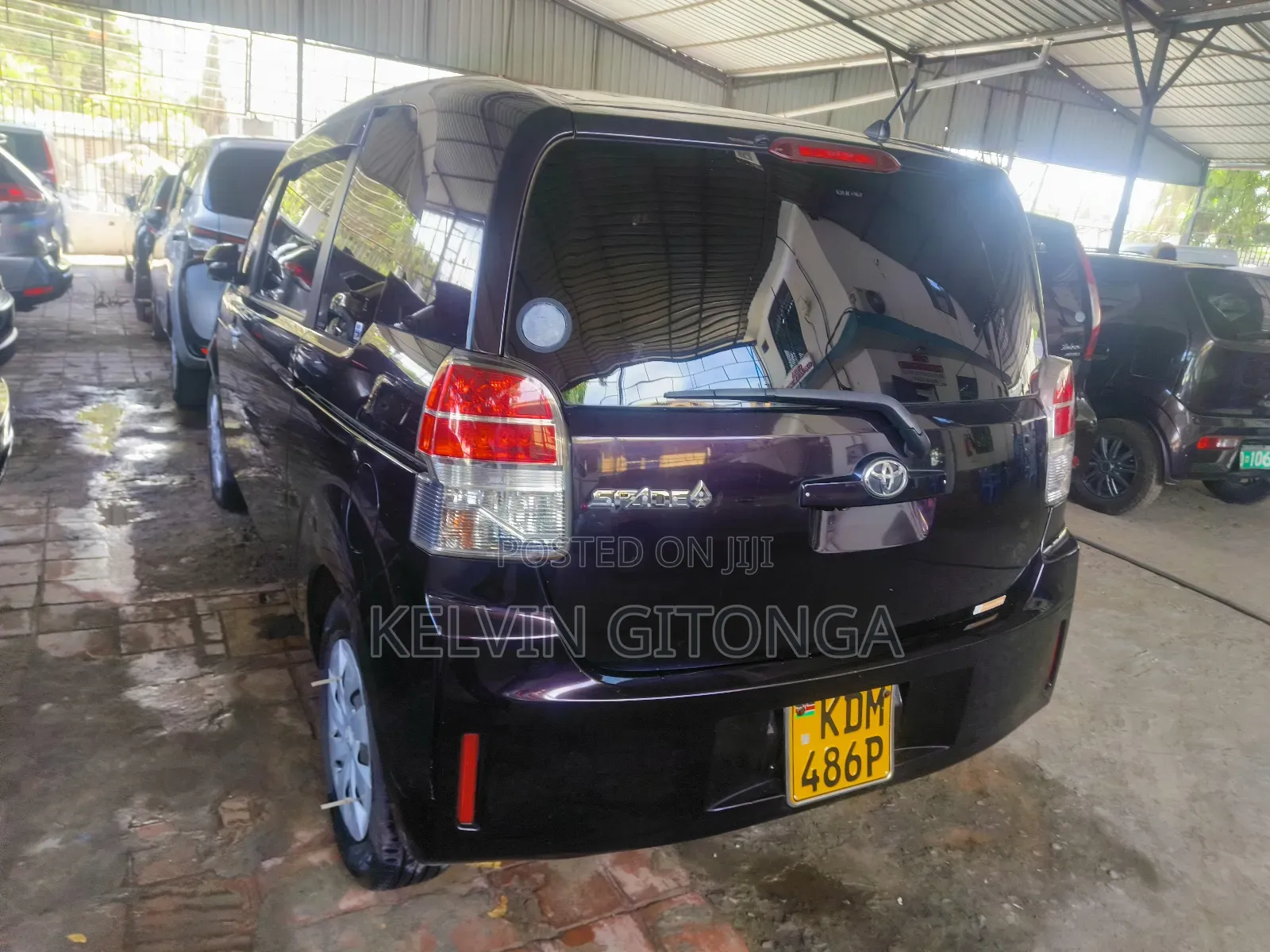 Toyota Spade 2016 Purple