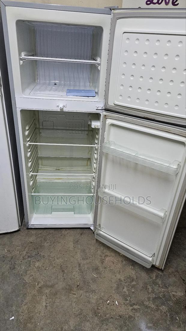 Ramtons 220l Fridge - thumbnail 2