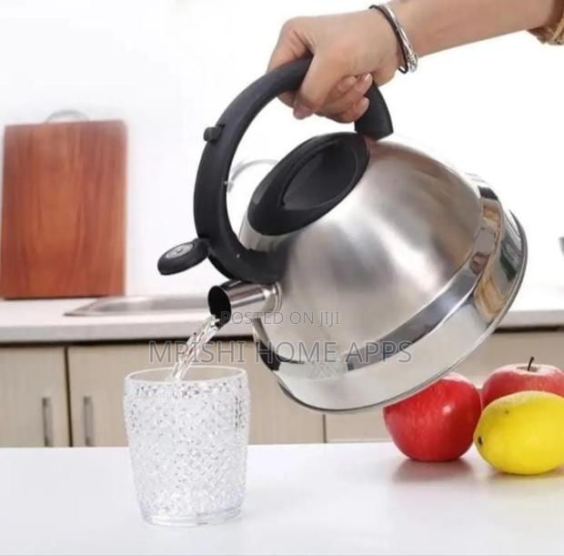 3.2l Stainless Steel Whistling Kettle - thumbnail 2