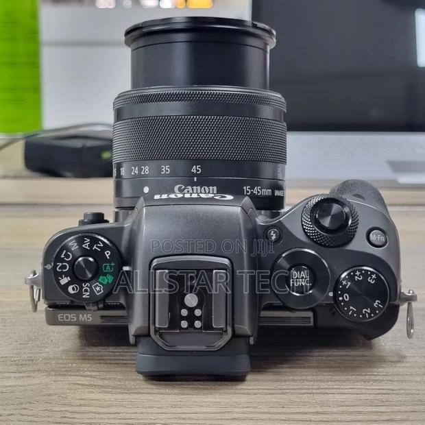 Canon Eos M5 Mirrorless Digital Camera - thumbnail 4