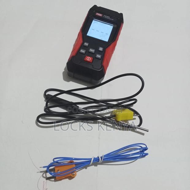 High Accuracy Thermocouple Thermometer - main view