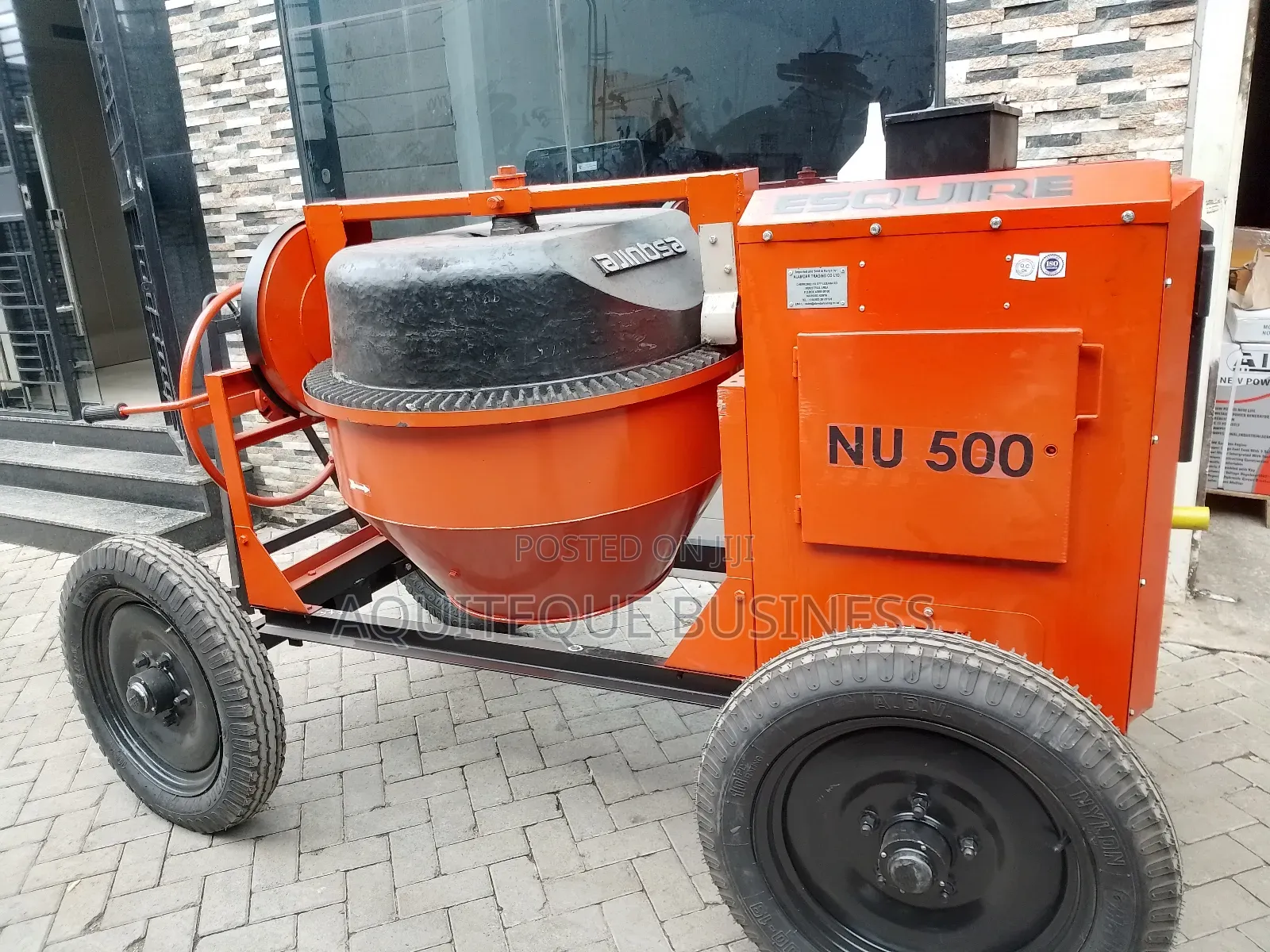 Concrete Mixer. Heavy Duty 500l