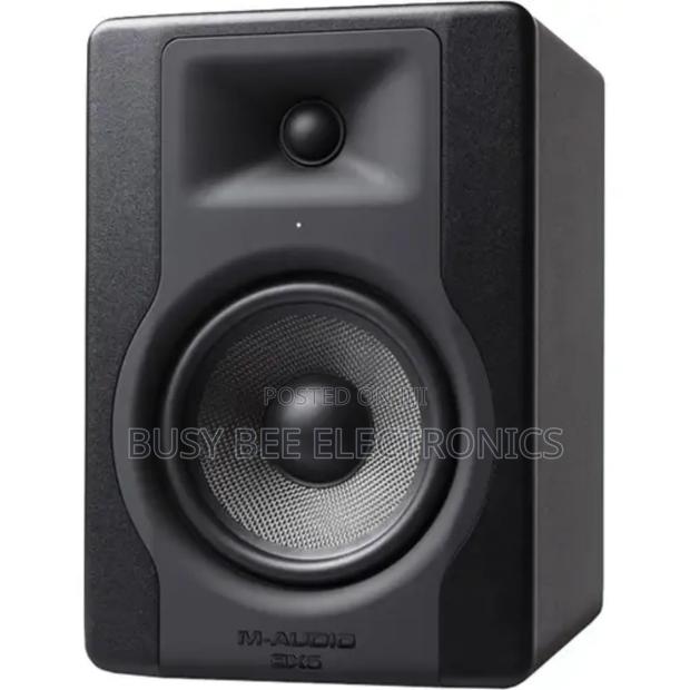 M-Audio Bx8 D2 8-Inch Active 2-Way