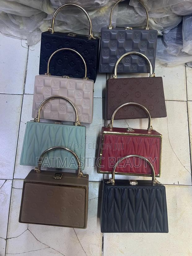 Clutch Baga Simple - thumbnail 2