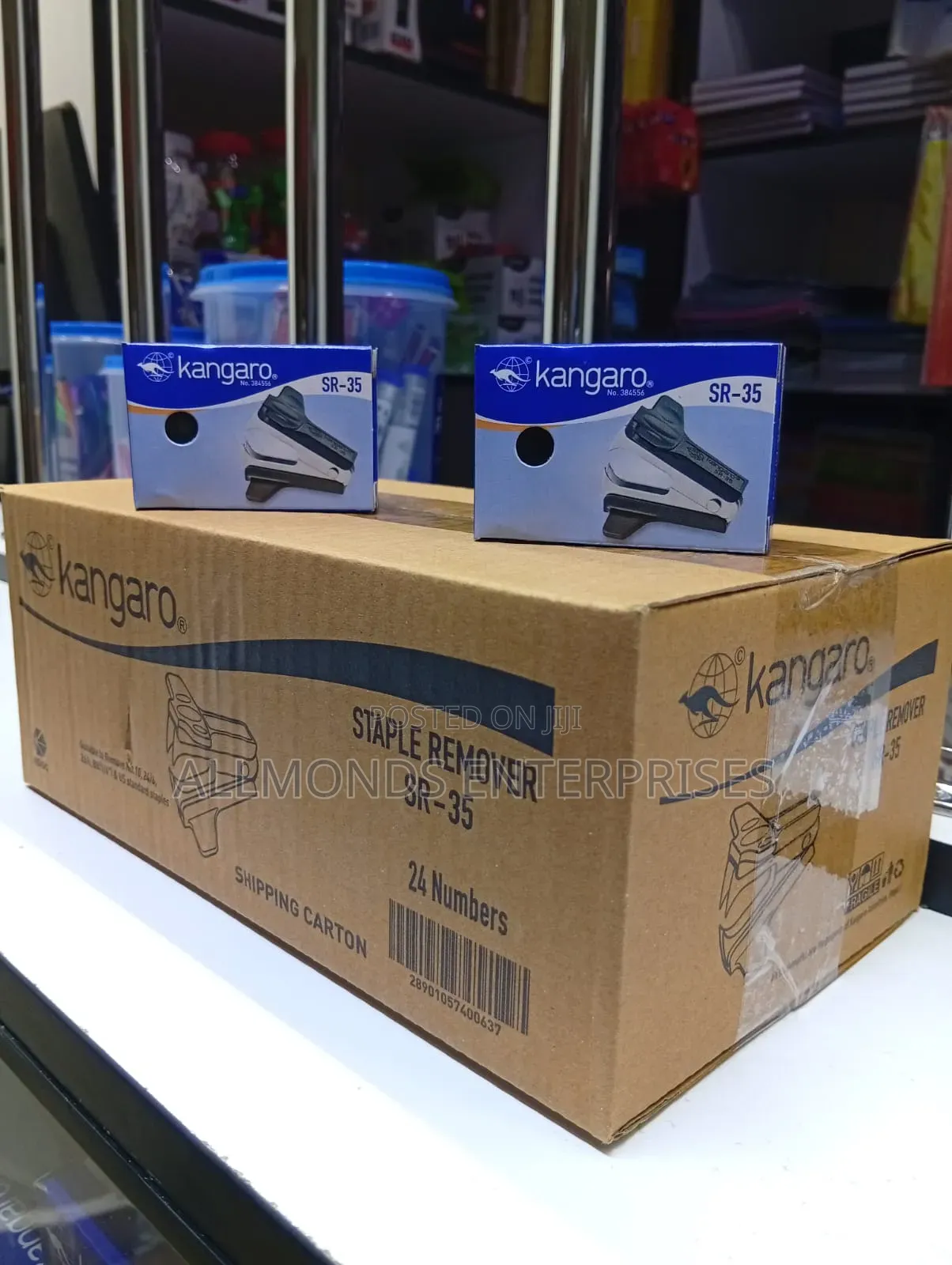 A Carton of Kangaroo Staple Remover Sr-35 - 24 Pieces