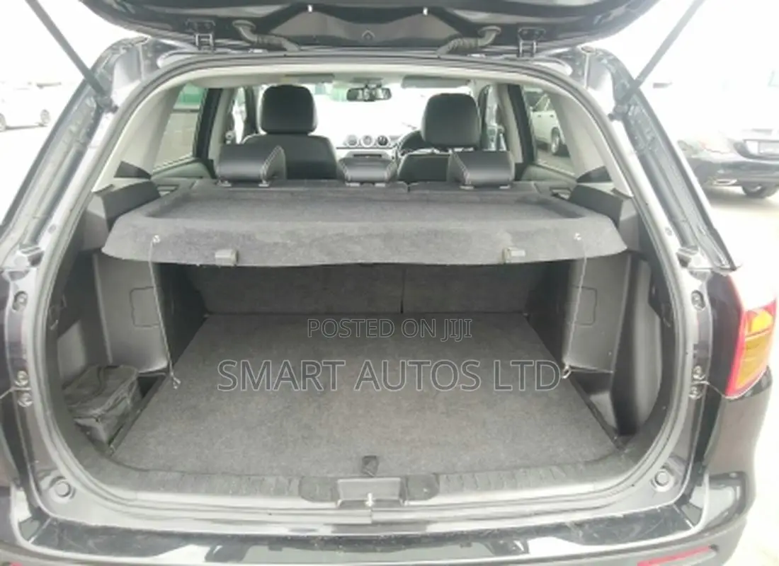 Suzuki Escudo 2017 Black