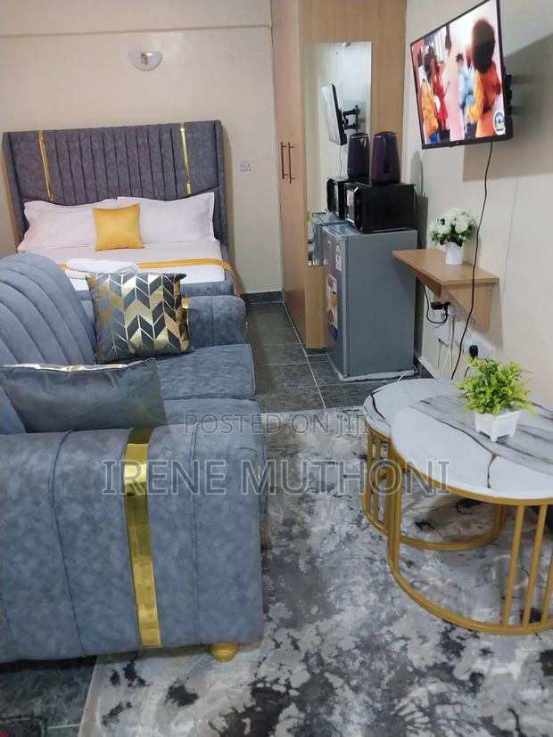 Studio at Kamakis - main view