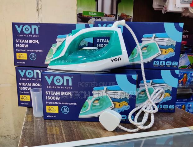 1600w Steam Iron - main view
