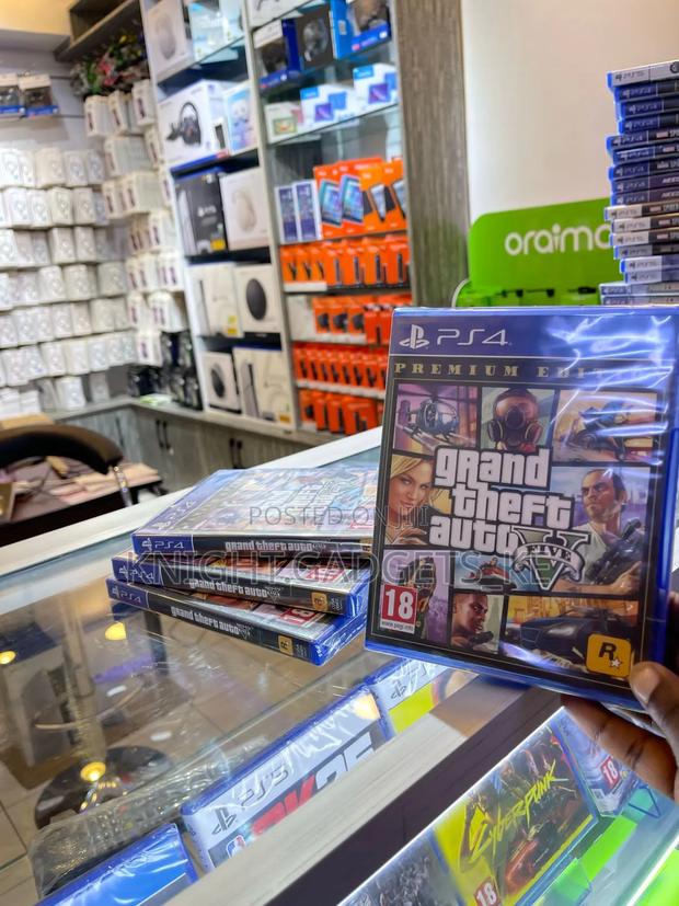 G.T.A v Ps4 Game ! - main view