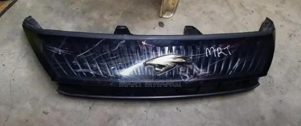 Toyota Harrier 2014 Grill - main view