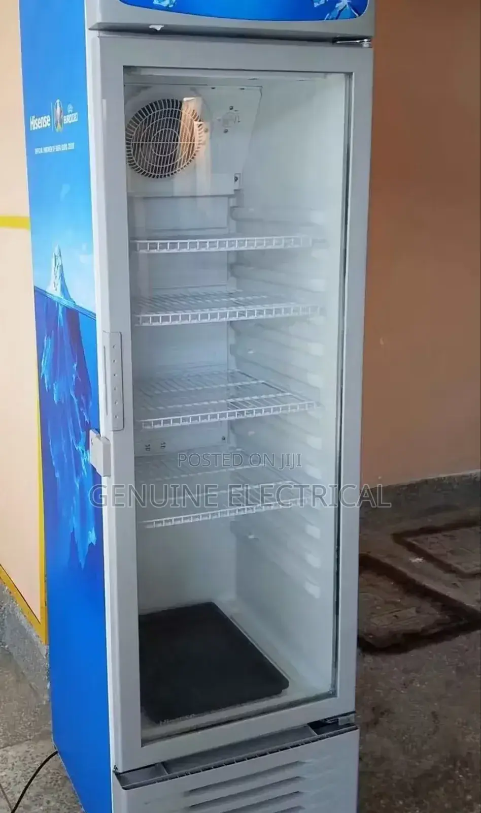 Hisense Showcase Fridge Glass Door With Lock and Key 282l Fl