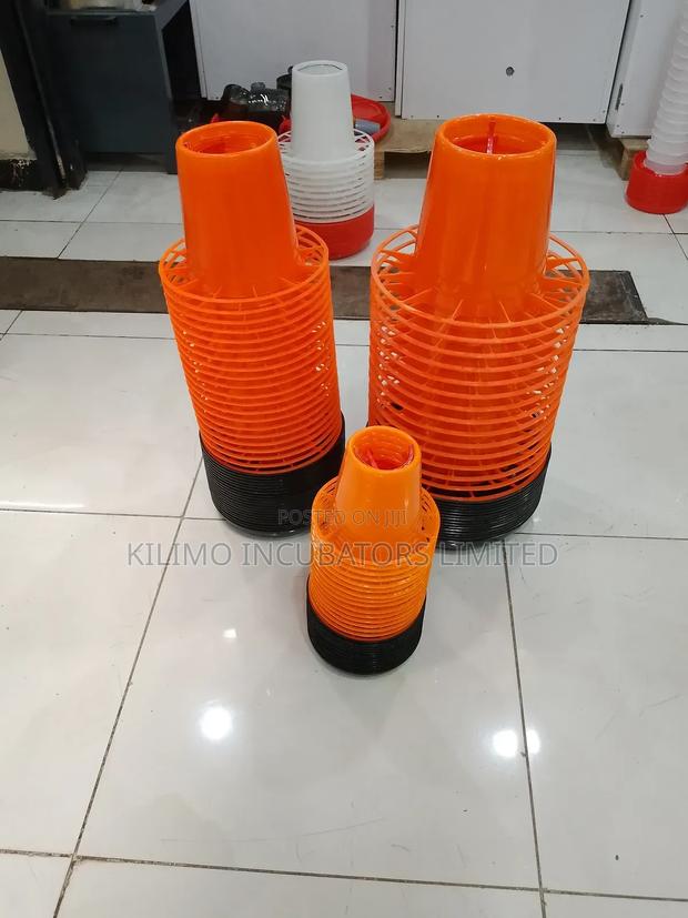 1.5 Kg Manual Feeder - thumbnail 3