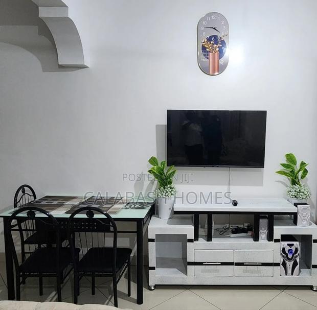 Bnb,1 Bedrm,Nyali,Links Road,Behind Quickmat,Ac - thumbnail 3