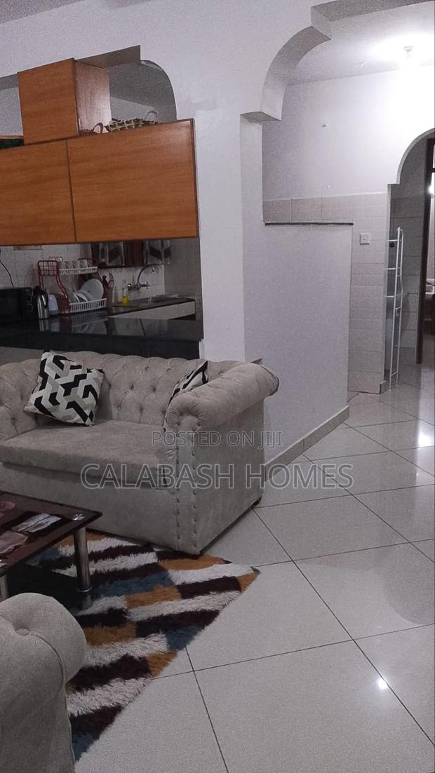 Bnb,1 Bedrm,Nyali,Links Road,Behind Quickmat,Ac - thumbnail 12