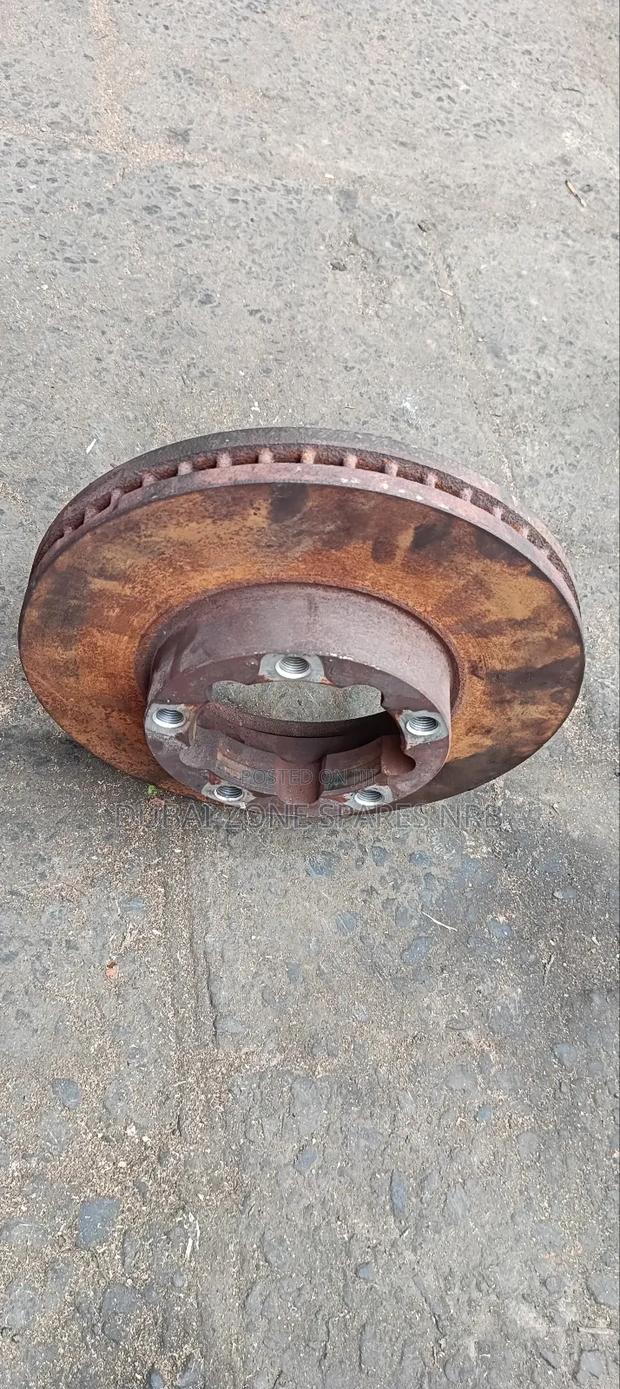 Disks 5-Stands Nissan Atlas 2008-2022.