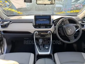 Toyota RAV4 Hybrid 2020 Silver