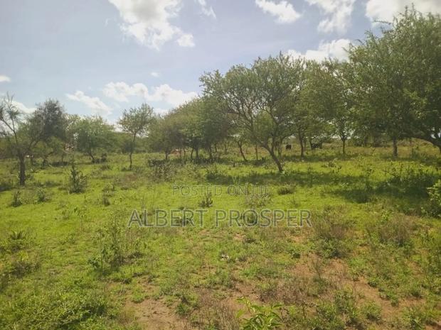Selling Prime 8 Acres in Ulu Kajiado County