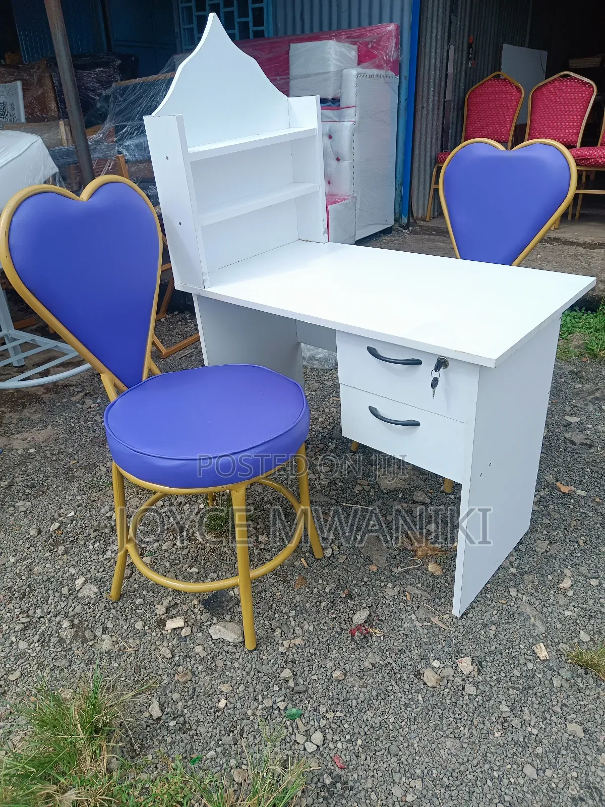 Manicure Set, White Table, 2 Love Seats 