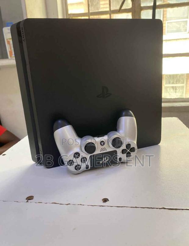 Version 9.00 Chipped Ps4 1tb - thumbnail 6