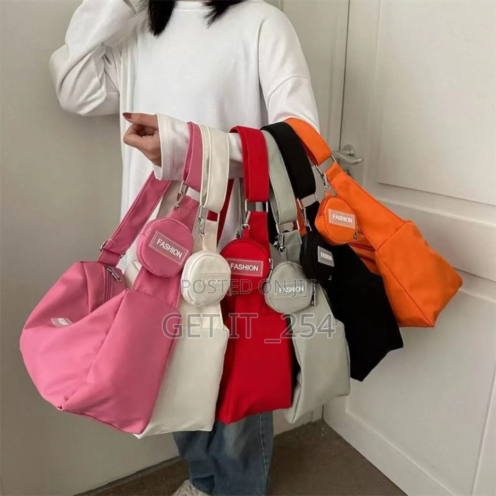 *Fashion Adjustable Shoulder Bag Size:30x12x17cm
