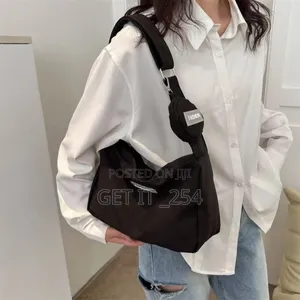 *Fashion Adjustable Shoulder Bag Size:30x12x17cm