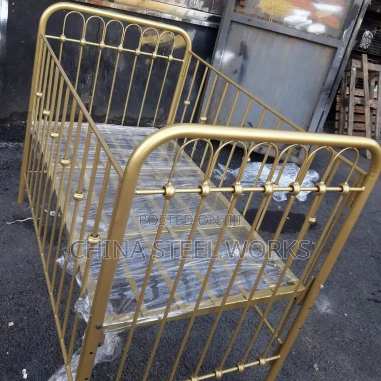 Metalic Baby Cot