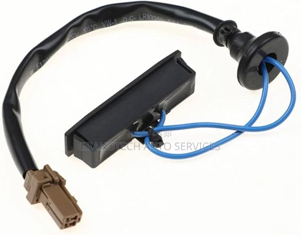 Subaru Boot Release Switch