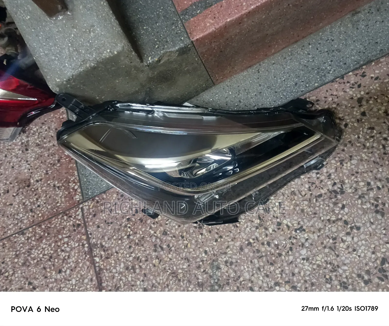 Headlamp Vitz 2015