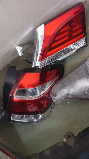 Crown Taillight