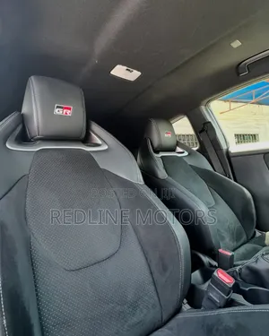 Toyota Yaris 2021 White