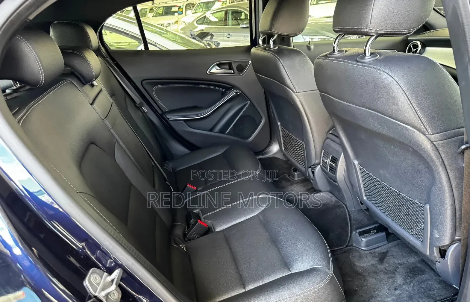 Mercedes-Benz GLA 250 2018 Blue