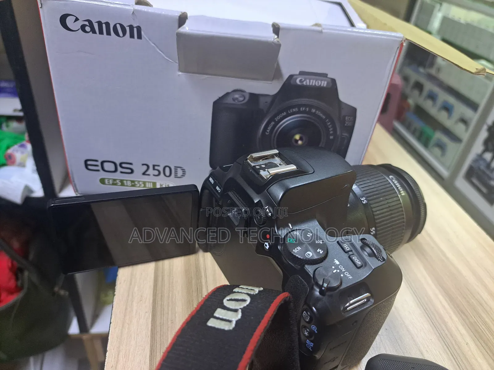 Used Canon 250d With Kit Lense Original Battery and Charger