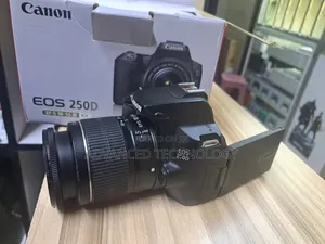 Used Canon 250d With Kit Lense Original Battery and Charger