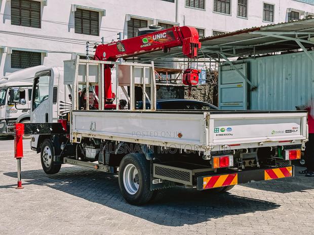 Isuzu Elf Crain - thumbnail 7