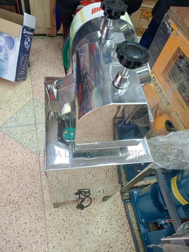 Sugar Cane Juicer - thumbnail 3