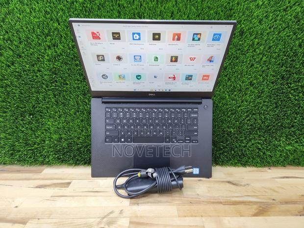 Laptop Dell Precision 5530 32GB Intel Core I7 SSD 512GB - main view