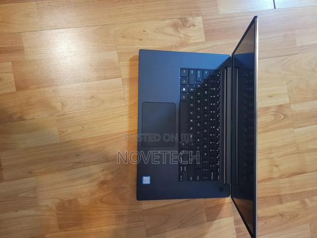Laptop Dell Precision 5540 32GB Intel Core I7 SSD 512GB - thumbnail 4